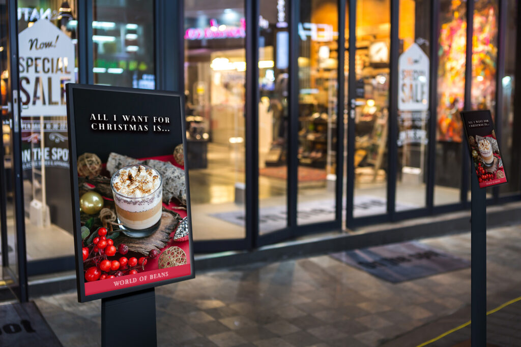 Digital signage display with Christmas content